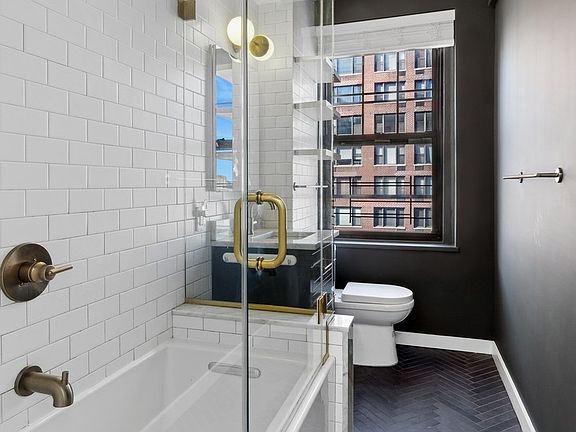 5th image of 172 W 79th St #12B