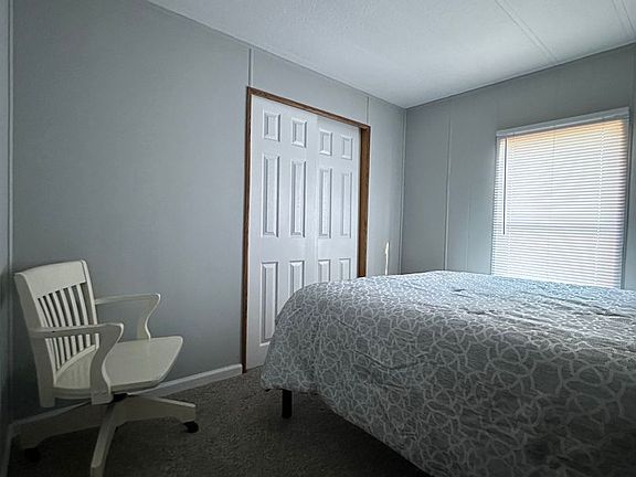 4th image of 5407 Post Rd #4352ee0fa