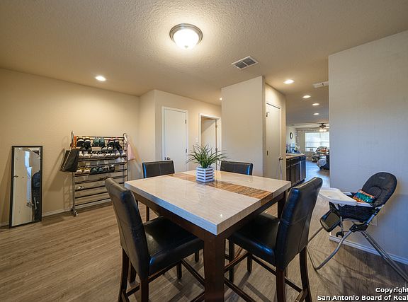 4th image of 3206 Shane Rd