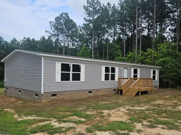 1212 Flemingtown Rd, Henderson, NC 27537
