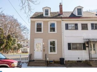 330 Cedar St, Bristol, PA 19007