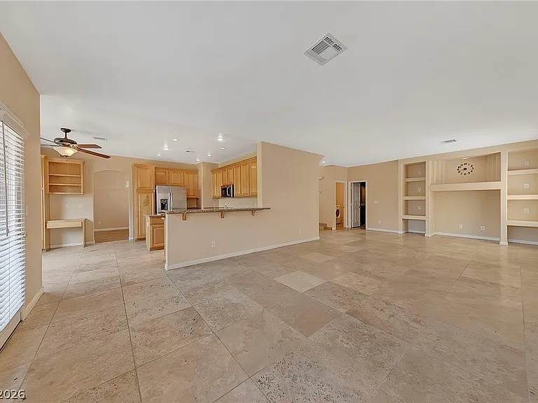 9387 Chateau Street Jean Dr — Photo 20