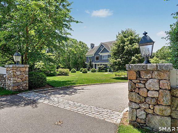 2nd image of 249 Chestnut Hill Road