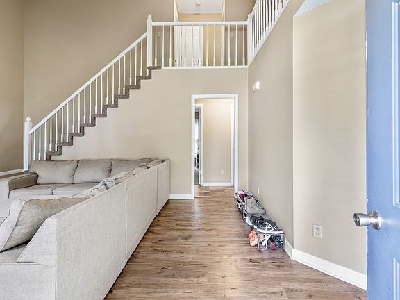 3rd image of 171 Whitehall Dr