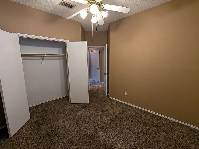 6425 Rainwater Way — Photo 20