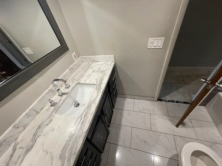 1890 E Aspen Dr — Photo 3
