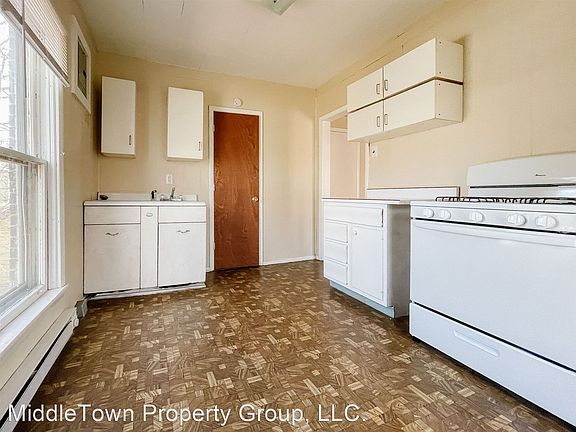 5th image of 822 W Howard St #10692795