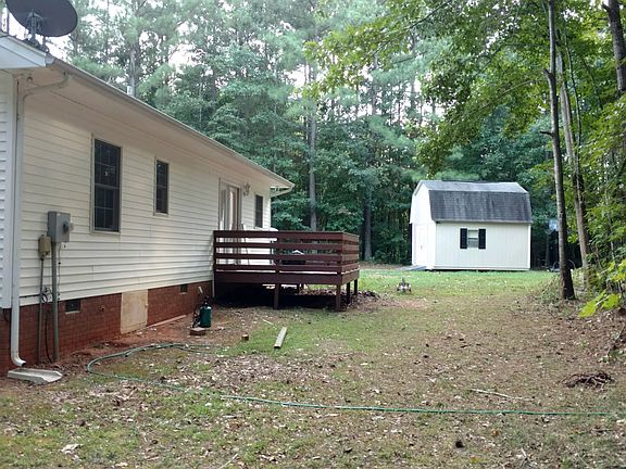 3rd image of 5822 Mill Pointe Ln