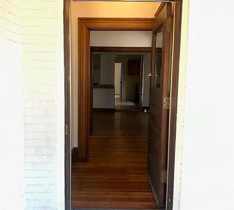 3rd image of 1634 N Emerson St