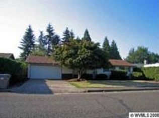 511 NW Alameda St, Dallas, OR 97338
