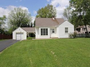 1315 Eastview Dr, Fairborn, OH 45324