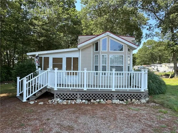 118-252 Dunns Corner Rd, Westerly, RI 02891