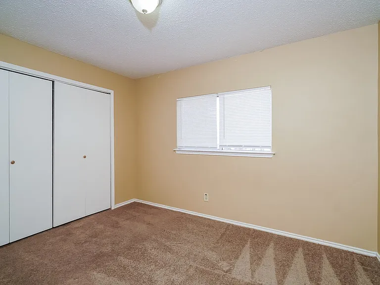 6942 Saharastone Dr — Photo 14