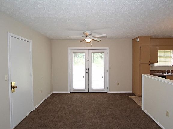 5th image of 5601 Saint Thomas Dr