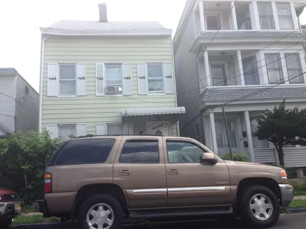 70 Paterson Ave, Paterson, NJ 07522