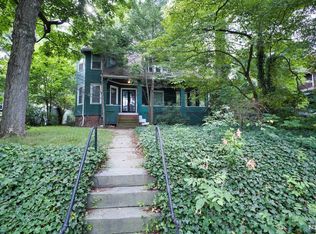 377 River Rd, Bogota, NJ 07603