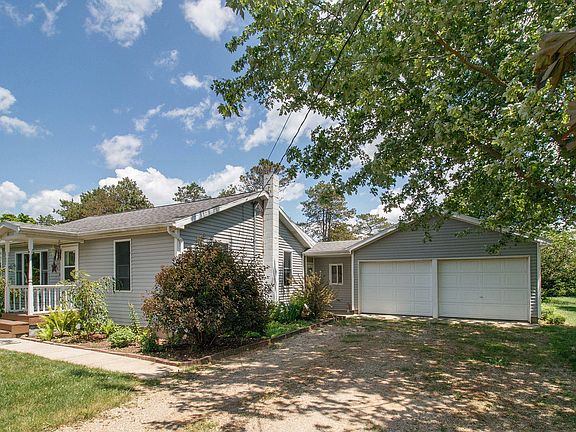 3rd image of 60555 W Sand Lake St