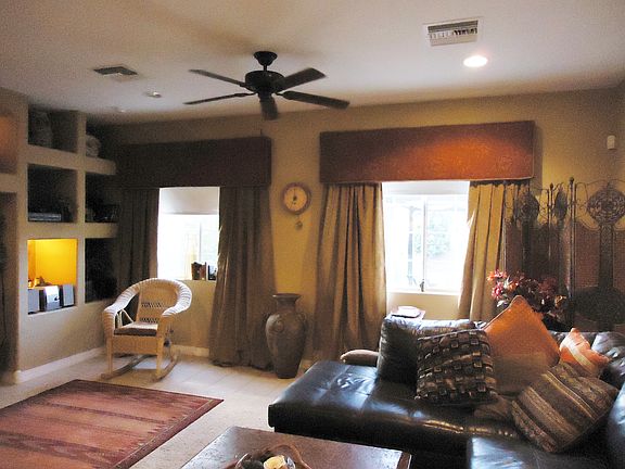 3rd image of 16865 N Pine Valley Dr