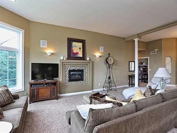Living room with gas fireplace
