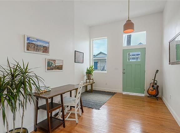 3rd image of 3025 2nd St