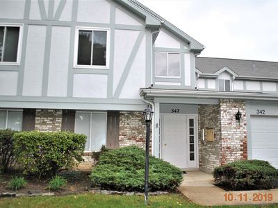 342 Springlake Ln APT D, Aurora, IL, 60504