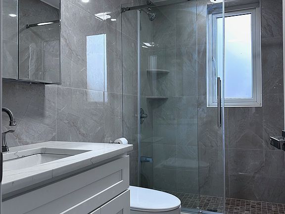 3rd image of 45 Parsons Blvd #1B