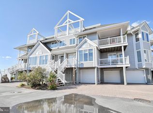 2204 East Dr, Ventnor, NJ 08406