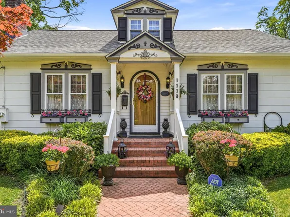 1119 Morgan Ave, Cinnaminson, NJ 08077
