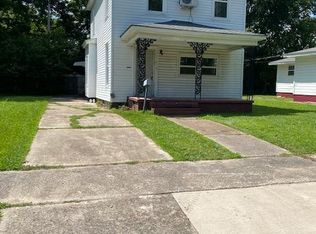 809 S 3rd St, Muskogee, OK 74401