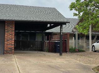 1803 Surrey Ln, Enid, OK 73703
