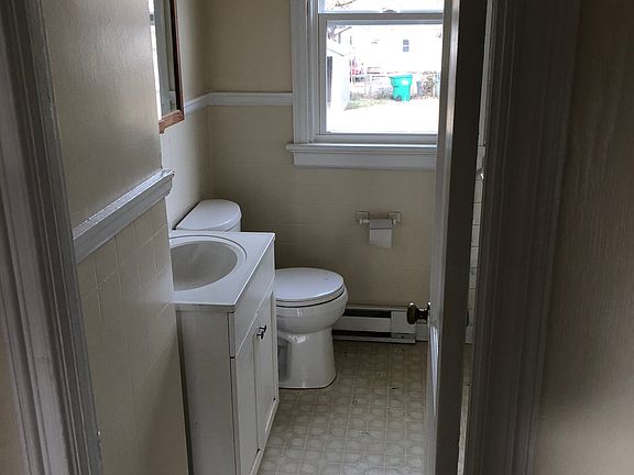4th image of 1716 N 19th St