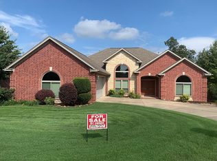 2832 Harmony Cv, Sherwood, AR 72120