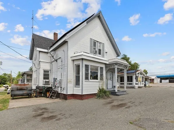 616 Centre St, Brockton, MA 02302