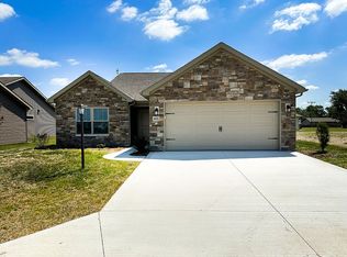 408 Bahner Dr, Monroe, IN 46772