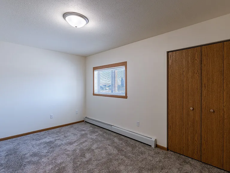 Fargo, ND Westwood Apartments | Bedroom