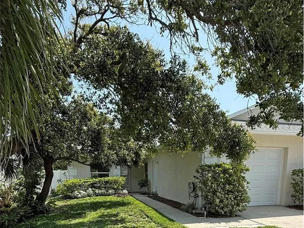 3827 Schoolway Ave, New Smyrna Beach, FL 32169