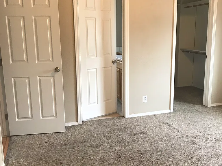 72 N Pleasant Hill Dr — Photo 6