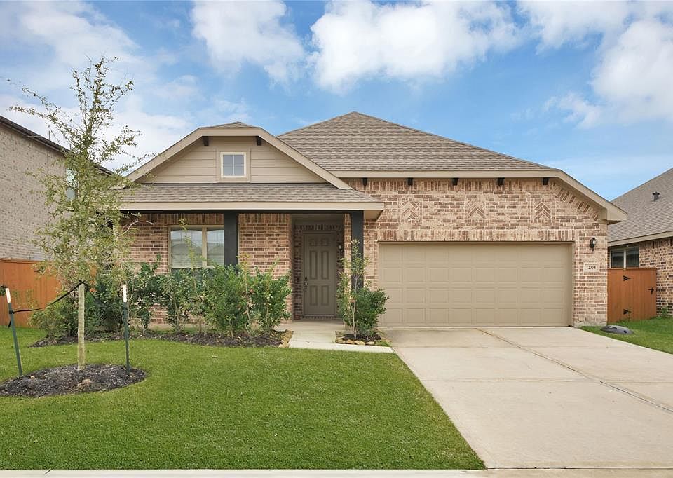 1st image of 12338 Oakleaf Bend Dr