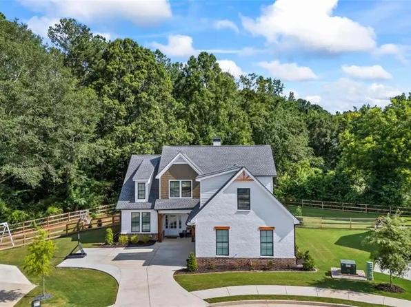 509 Mill Farm Ln, Monroe, GA 30655