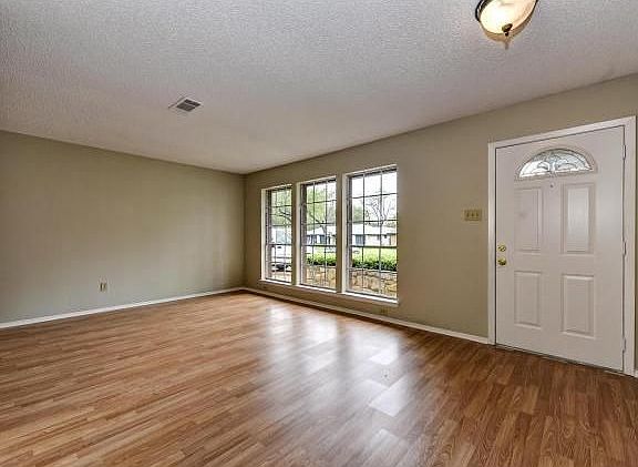 4th image of 10206 Golden Quail Dr