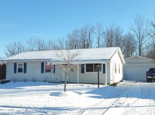514 Crocker Blvd, Chardon, OH 44024