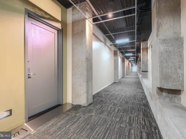 1200 Steuart St Unit 427, Baltimore, MD 21230