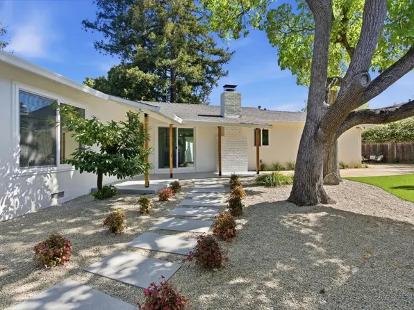 580 Green Manor Ct, Palo Alto, CA 94301