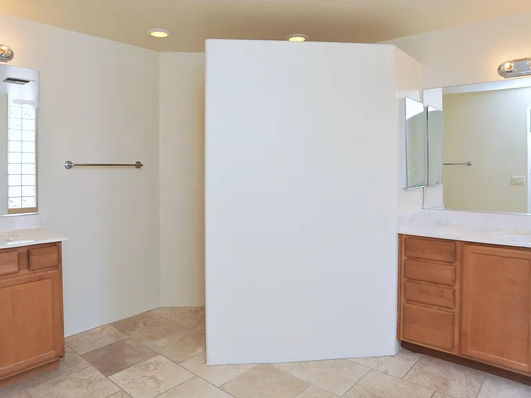 12866 N High Hawk Dr — Photo 25