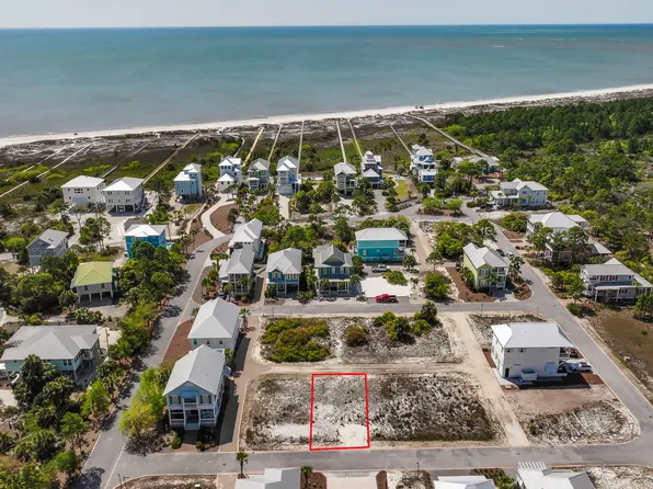 118 Rosemary Ct, Port Saint Joe, FL 32456