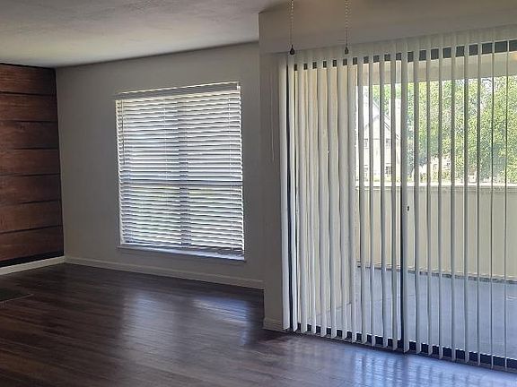 2nd image of 11843 Braesview #708