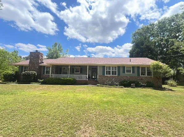 105 Gantt Ln, Fayetteville, GA 30215