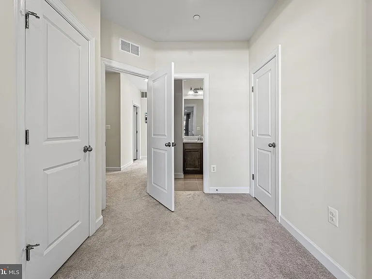 12384 Azure Ln — Photo 22