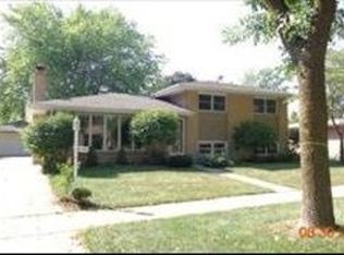 1006 N Gibbons Ave, Arlington Heights, IL 60004