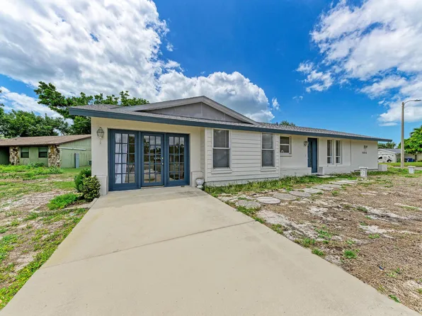 3602 63rd St W, Bradenton, FL 34209